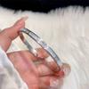 Pulseira de Titânio Levemente Luxuosa Sentido de Alto Padrão Zircônia Feminina Sentido de Alto Padrão Estrela Gimmel Círculo Homem Pequeno Cintura Pulseira de Casal Pulseira Pulseira Joia