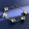 Pulseira original de nicho AB estilo japonês com cinco flores de cristal brilhante dupla face Joia de mão com pedras coloridas de corte múltiplo estilo coreano fresca