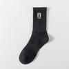 Calcetines para hombre, otoño e invierno, nuevos calcetines blancos y negros, modernos, absorbentes del sudor, deportivos, bordados, hasta media pantorrilla, calcetines de algodón para mujer.