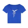 Camiseta de encaje empalmado de dos piezas falsas para mujer, cuello en V, manga corta, diseño de bloques de color ajustado para verano, top de deseo puro