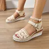Sandalias de Cuña de Plataforma Gruesa para Mujer de Talla Grande Transfronteriza 2025 Verano Nuevo Sujetador Trenzado Calado con Boca de Pez Hebilla de una Línea Ropa Exterior
