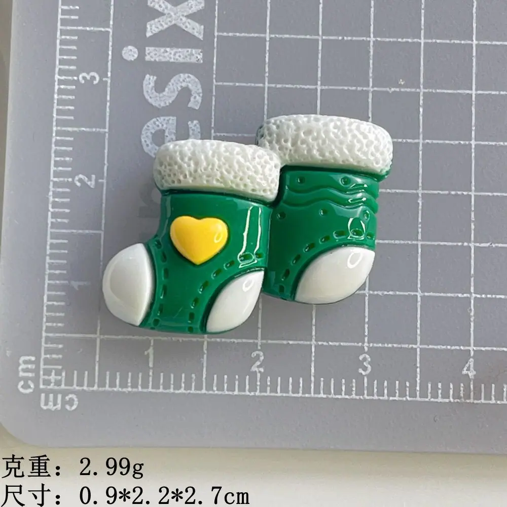 绿靴子