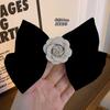 Horquilla de lazo estilo Chanel Hepburn francés pequeño para mujer, clip de resorte para la parte posterior de la cabeza, sentido de celebridad de Internet, clip para otoño e invierno, tocado