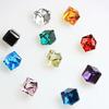 Brincos de Cristal em Cubo, Modernos e Fashion, Versáteis e Estilosos, Disponíveis em Várias Cores, Atacado de Fábrica