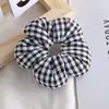 Anillo para el pelo de flor a cuadros para niños, dulce flor tridimensional para la cabeza, cuerdas para el pelo, adornos avanzados para el pelo de niña pequeña