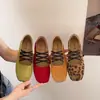 Zapatos de mujer Mary Jane retro franceses con correa cruzada, nueva colección 2026, puntera cuadrada, boca poco profunda, bailarinas planas