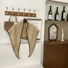 Estilo Ins de Gama Alta Felpa Pequeño Aroma Triángulo Exterior Chal Bufanda de Otoño e Invierno
