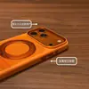Adecuado para iPhone 18 Pro Max, funda de teléfono con soporte magnético de acabado mate, cubierta protectora con patrón de fibra de carbono para Apple 17