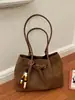 Moda retro transfronteiriça, bolsa tote minimalista para o dia a dia, design de nicho, alta qualidade, casual, estilosa e leve, bolsa de ombro/bolsa de axila