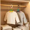 Perchero creativo con forma de árbol de Navidad para uso doméstico, antideslizante y sin marcas, tendedero de ropa estilo caricatura lindo para dormitorios de niñas