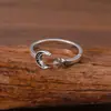 Anillo de Estrella y Luna Caliente de Amazon Vintage Nicho Simple Apertura Ajustable Joyería de Mano