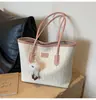 Bolso de Gran Capacidad para Mujer 2026 Nuevo de Moda de Gama Alta de Nicho Bolso de Hombro Tote de Moda para Viajes Diarios Bolso Grande