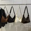 Bolso Retro de Pan Suave con Textura de Alta Gama para Mujer 2025 Nuevo Bolso de Hombro de Gran Capacidad para el Trabajo Bolso Cruzado Simple
