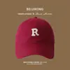 024 Boné de Baseball Novo Estilo para Mulheres, Primavera e Outono, Versão Coreana com Logo da Letra R, Aba Larga Fashion, Efeito Emagrecedor, Efeito de Emagrecimento Facial, Boné Bico de Pato para Homens