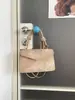 Bolsa de mão pequena para comércio exterior transfronteiriço para mulheres, novo estilo 2026, versátil, moderna e minimalista, bolsa de ombro, bolsa crossbody e pequena bolsa tote quadrada