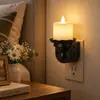 Luz nocturna retro enchufable GY276, con un diseño tipo vela con efectos de llama dinámicos, una lámpara de noche de alta gama con sensor de movimiento para el dormitorio