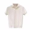 Camiseta de Punto de Manga Corta con Cuello en V y Estampado de Cuadros Diamante para Hombre 2025 Verano Nueva Moda Tendencia de Gama Alta Ajustada Polo