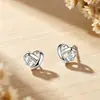 Pendientes de Corazón Tachonados de Diamantes en Plata de Ley S925 para Mujer, Estilo de Nicho de Lujo Ligero de Gama Alta, Hilos para Orejas Delicados en Forma de Corazón, Joyería de Plata al por Mayor