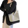 Bolsa Tote da Moda de Ombro Único, Bolsa de Mão Versátil Listrada, Bolsa de Ombro Preto e Branco, Bolsa de Compras Tricô Color-Blocking de Grande Capacidade