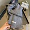 Lenço Elegante e Sereno Azul Glacial, 100% Lã Pura Australiana, Cachecol Quente de Tricô Versátil para Outono e Inverno Feminino