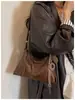 Bolsa de ombro feminina nova e estilosa de grande capacidade para o dia a dia, bolsa de ombro de primavera, bolsa tote, bolsa casual simples retrô
