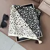 Bufanda Cuadrada Pequeña con Borlas y Estampado de Ponis de Nuevo Estilo, Bufanda de Cuello con Borlas de Moda, Bufanda Delgada para Mujer