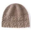 Gorro de punto para mujer, de cachemira, color liso, tejido a mano con ganchillo, estilo retro de punto trenzado, nuevo en la moda otoño/invierno, sombrero que cubre las orejas