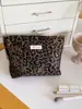 Nova Bolsa de Cosméticos Ins Estampa de Leopardo Necessaire Bolsa de Batom Estampada Ins Grande Capacidade Bolsa de Cosméticos Portátil Bolsa de Mão