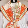 Bufanda Triangular Estampada de Diseño Único para Mujer, Chal Multiusos de Sarga, Chaleco Fino de Exterior Falso Cuello para Primavera y Otoño