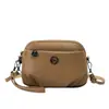 Bolsa de mão de alta qualidade, estilosa e transfronteiriça para mulheres de meia-idade, nova coleção 2026, design retrô e minimalista, bolsa de ombro, bolsa transversal e porta-celular