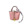 H Mini Cesta de Legumes Bolsa Pingente Pingente de Espelho Retrovisor de Carro Pingente de Chaveiro Fone de Ouvido Criativo Fofo