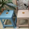 Banqueta Quadrada Simples de Plástico Banqueta Doméstica Banco Quadrado Simples Moderno Empilhável Banco Confortável para Quarto Nórdico