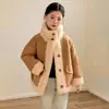 Ropa Exterior de Piel para Niños 100% Lana Ropa Exterior Compuesta de Piel Una Pieza para Niñas y Niños Corta Reversible Mediana y Grande Ropa Exterior para Niños
