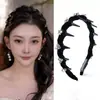 Luxo Leve, Requintado, Nobre e Elegante Faixa de Cabelo com Cabeça de Pente para Dentes Envolvida em Tecido de Strass para Mulheres com Ondas Altas no Topo do Crânio e Faixa Antiderrapante Acessórios de Cabelo