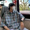 Camisa Masculina de Verão Xadrez Retro Estilo Japonês Gola Lapela Solta Tamanho Grande Casual Manga Curta Marca Tendência High Street Jaqueta
