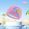 Gorro de natación infantil cómodo de dibujos animados impermeable protección para los oídos no aprieta la cabeza equipo de natación niños y niñas gorro de natación profesional venta al por mayor