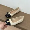 Sapatos Mary Jane Patchwork Brancos com Aumento de Altura Oculto para Mulheres, Novos Sapatos de Festa Estilo Francês Inspirados em Chanel Primavera/Verão 2026