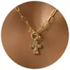Colar Cruz de Aço Titânio Europeu e Americano Cor Contrastante Padrão Martelo Inlaid Moda Aço Inoxidável Não Desbota Colar Cruz
