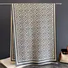 Nuevo Chal Largo Estilo Comercio Exterior con Estampado Paisley para Mujer, Bufanda Gruesa Simple Versátil de Invierno con un Toque de Lujo Ligero y de Alta Gama