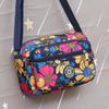 Bolsa de pano de flores Nova bolsa crossbody feminina Pano Oxford Bolsa de mãe de meia-idade e idosa Bolsa Bolsa de ombro multicamadas Bolsa de lona