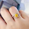 Anillo de moissanita de diamante amarillo de 1 quilate Color Rose Manor diamante amarillo joyería de platino bolígrafo de diamante con certificado tarjeta negra
