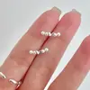 Pendientes de botón de perla estilo ins de aguja 925 para mujer, pendientes versátiles, joyería para orejas de temperamento de alta gama, puesto callejero, mercado nocturno, estilo popular, venta al por mayor