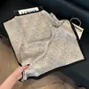Pañuelo de Seda 70 Cuadrado Moda Coreana de Alta Gama Versátil Profesional Seda Sintética Pequeño Pañuelo de Cuello Estampado Retro Pañuelo de Seda para Mujer