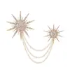 Broche de cadena de strass barroco de moda retro, corsage anti-exposición con incrustaciones de perlas, accesorios para traje de corte británico