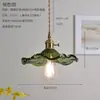 Lámpara colgante verde, lámpara colgante pequeña de mesita de noche, estilo de mediados de siglo, lámpara para pasillo de entrada, lámpara de madera maciza retro francesa, alta calidad