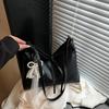 Bolso Retro Fresco para Mujer 2025 Nueva Llegada a la Moda Versátil Bolso Dumpling Casual Simple para Viaje Nicho Bolso Bandolera