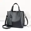 Bolso Tote con Flecos de Piel de Vaca de Primera Capa Modelo Nuevo 2026 Bolso Cruzado de Mano de Piel de Vaca de Primera Capa Bolso de Hombro para Mujer de Piel Genuina 6060