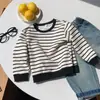 Sudadera infantil de cuello redondo con rayas de colores para primavera y otoño, top holgado de manga larga para niños y niñas, jersey casual para niños pequeños, adecuado como prenda exterior