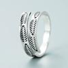 Anillo Abierto de Moda Ins Estilo Frío para Mujer con Moneda de Cobre Antigua Creativa de la Suerte, Pluma y Cara Sonriente Chapado en Plata