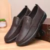 Zapatos Casuales de Cuero para Hombre de Primavera y Verano Impermeables y a Prueba de Aceite Zapatos de Chef Suela Suave Antideslizantes Zapatos de Trabajo Zapatos de Cuero para Trabajo en Hotel Zapatos para Hombre